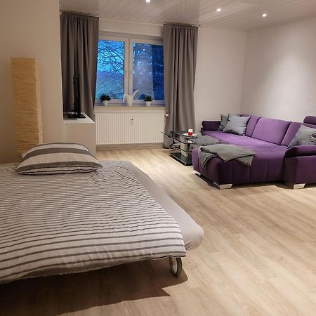 Ferienwohnung Mit Balkon Holle エクステリア 写真